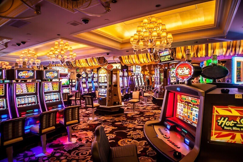 From Slots to Tables Navigating the Casino Floor